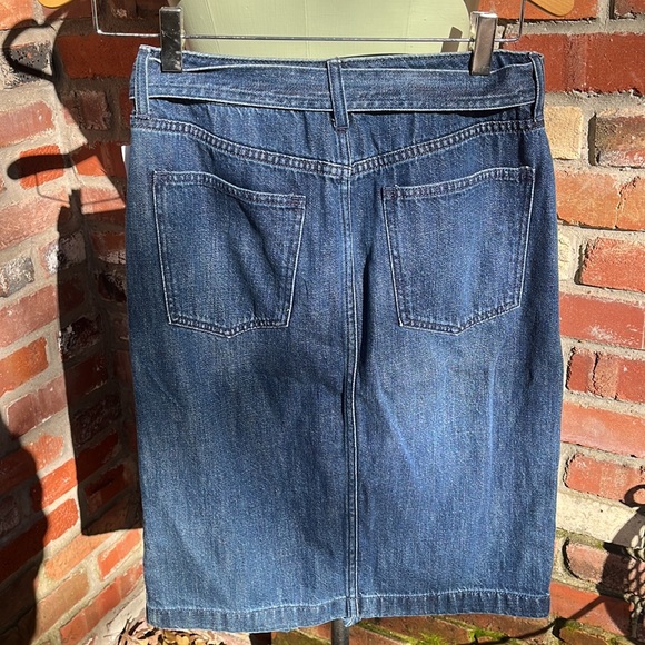 NWT GAP Belted Midi Denim Skirt with front slit Size 4 - Picture 5 of 6